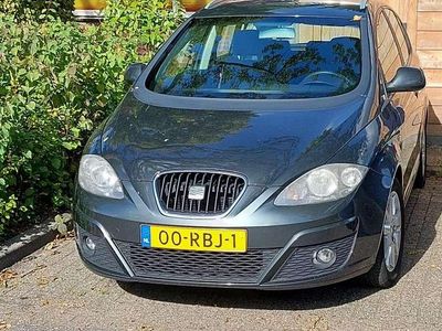 Grijs Gebruikt 2011 Seat Altea XL Style MPV | € 2.999 (Eerlijke prijs)