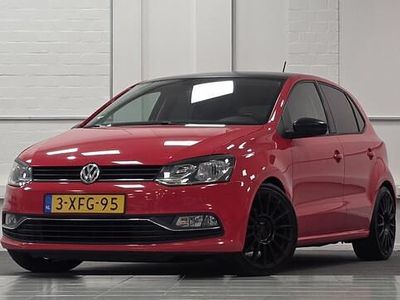 Rood Occasion 2014 VW Polo Comfortline Hatchback | € 7.244 (Eerlijke prijs)