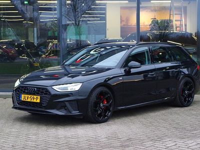 Zwart (metallic) Gebruikt 2023 Audi A4 S-Line Stationwagen | € 37.750 (Eerlijke prijs)