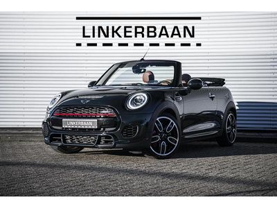 Groen Occasion 2019 Mini John Cooper Works Cabriolet Cabriolet | € 29.995 (Goede deal)