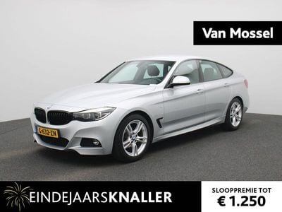 Grijs Gebruikt 2020 BMW 320 Executive Hatchback | € 24.400 (Super prijs)