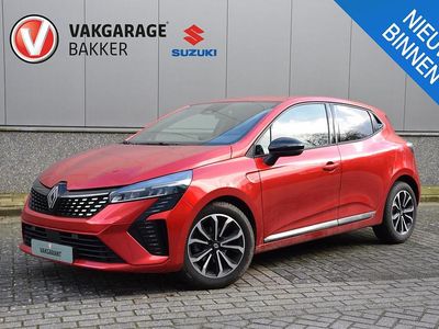 Occasion Renault Clio V Techno 91 PK (66 kW) 2024 Rood Hatchback