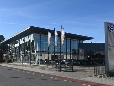 Wit Nieuw 2025 Toyota Aygo X Play SUV | € 20.495 (Eerlijke prijs)