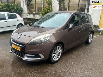 Bruin Occasion 2013 Renault Scénic III Collection MPV | € 4.499 (Goede deal)
