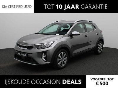 Grijs, metallic lak Occasion 2024 Kia Stonic SUV | € 24.440 (Eerlijke prijs)