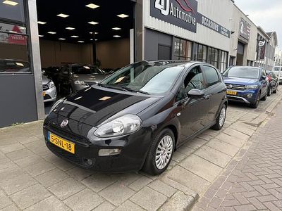 Zwart Gebruikt 2013 Fiat Punto Evo Lounge Hatchback | € 4.250 (Eerlijke prijs)