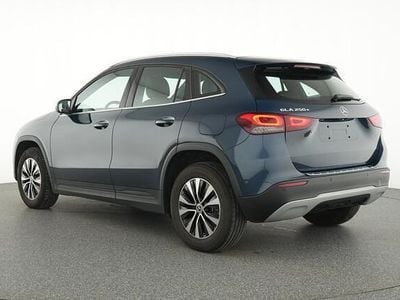 Occasion Mercedes GLA250 218 PK (160 kW) 2023 Donker metallic denimblauw SUV