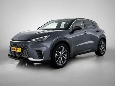 Grijs Gebruikt 2024 Lexus LBX SUV | € 37.445 (Eerlijke prijs)