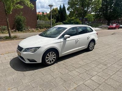 Wit Gebruikt 2015 Seat Leon Business Stationwagen | € 4.450 (Super prijs)