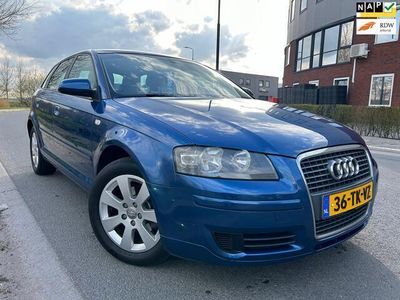 tweedehands Audi A3 Sportback 1.6 FSI Ambiente bj 2006 AIRCO/CRUISE/APK Zeer netjes !! 5 Deurs