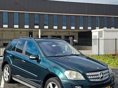 Mercedes ML320