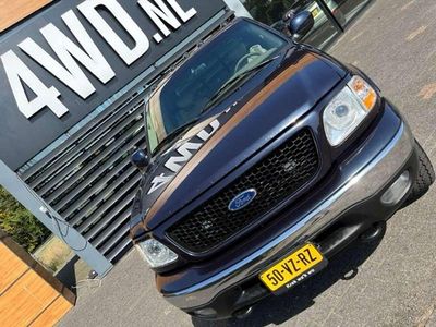 Blauw Gebruikt 2001 Ford V8 Van | € 12.495