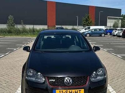 VW Golf V