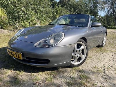 Porsche 911 Carrera Cabriolet