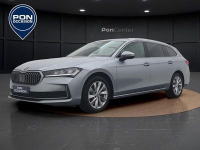 Grijs Occasion 2024 Skoda Superb First Edition Stationwagen | € 36.450 (Eerlijke prijs)