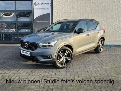 Grijs Gebruikt 2021 Volvo XC40 R-Design SUV | € 34.490 (Eerlijke prijs)