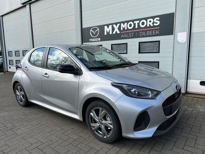 Zwart Gebruikt 2024 Mazda 2 Exclusive-Line Hatchback | € 32.059