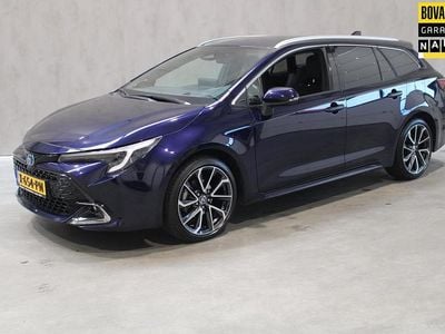 Blauw Occasion 2024 Toyota Corolla Hybrid Executive Stationwagen | € 31.995 (Goede deal)