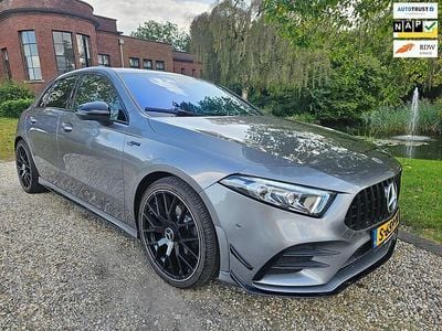 Grijs (metallic) Gebruikt 2020 Mercedes A35 AMG AMG Hatchback | € 19.950