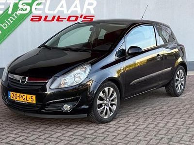 Zwart Occasion 2011 Opel Corsa Cosmo Hatchback | € 1.999 (Eerlijke prijs)