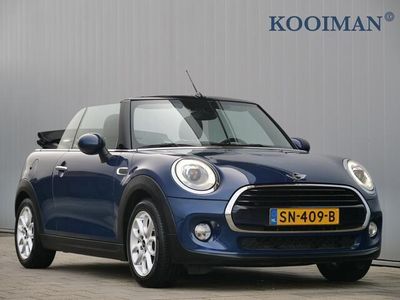 tweedehands Mini Cooper Cabriolet 1.5 136pk Pepper Serious Business LED / Navigatie