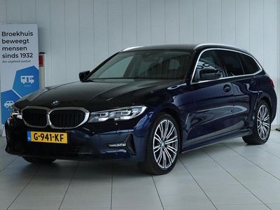 Occasion BMW 330 Executive 2019 Blauw Stationwagen