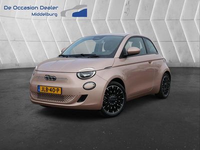 Rood Gebruikt 2023 Fiat 500e Urban Hatchback | € 18.950 (Goede deal)