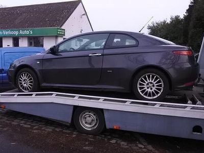 Occasion Alfa Romeo GT Impression 140 PK (102 kW) 2006 Grijs (metallic) Coupé
