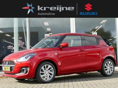Rood Gebruikt 2022 Suzuki Swift Hatchback | € 20.225 (Eerlijke prijs)