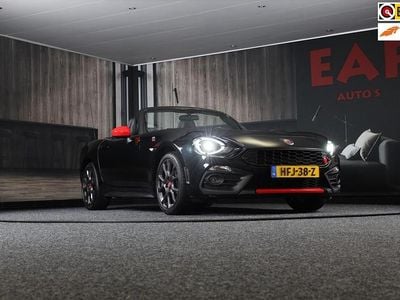 Zwart, metallic lak Gebruikt 2017 Fiat 124 Spider Abarth Cabriolet | € 31.950 (Eerlijke prijs)