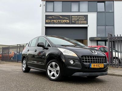 Zwart (metallic) Occasion 2011 Peugeot 3008 MPV | € 4.975 (Eerlijke prijs)