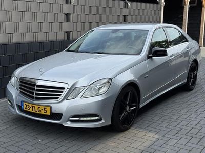 Mercedes E200