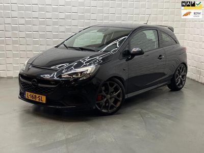 tweedehands Opel Corsa 1.6 Turbo OPC SCHAALSTOELEN CAMERA