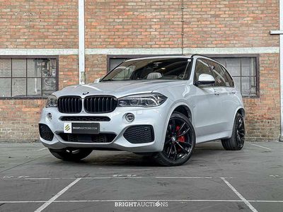 Wit Occasion 2017 BMW X5 Executive SUV | € 31.941