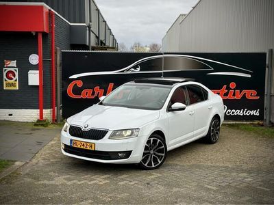 tweedehands Skoda Octavia 1.4 TSI 150PK! AUT|PANO|NAVI|XENON|ACC|CARPLAY VOL!