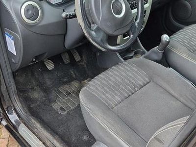 Occasion 2011 Dacia Sandero | € 2.800 (Eerlijke prijs)