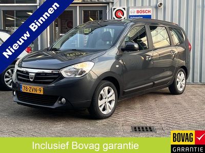 Grijs Gebruikt 2013 Dacia Lodgy Lauréate MPV | € 8.950 (Duur)