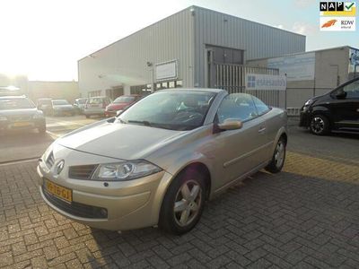 tweedehands Renault Mégane Cabriolet coupe 2.0-16V Tech Line, Automaat, leder, Navi