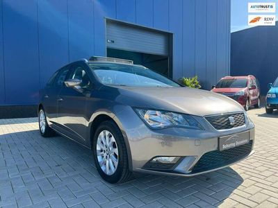 tweedehands Seat Leon ST 1.2 TSI Style Business / PANORAMADAK / AFNEEMBA