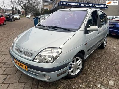 tweedehands Renault Scénic 2.0-16V RXI *AUTOMAAT*AIRCO*TREKHAAK*APK*ELEKTR.RA