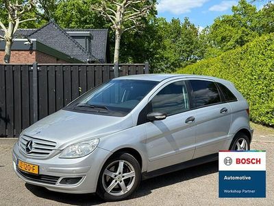 Mercedes B200