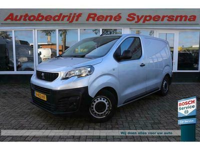 tweedehands Peugeot Expert 226C 1.6 BlueHDI 95 Premium Navi/Airco/Cruise/Trekhaak Topstaat!