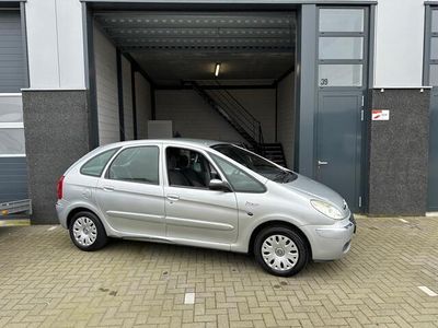 tweedehands Citroën Xsara Picasso 2.0i-16V Attraction Automaat Airco Pdc Clima Xenon Nw Apk