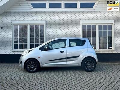 Occasion Chevrolet Spark 68 PK (50 kW) 2010 Grijs (metallic) Hatchback