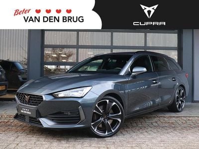 Grijs Gebruikt 2024 Cupra Leon VZ Stationwagen | € 32.800 (Iets duurder)