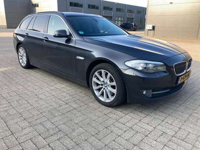 BMW 528