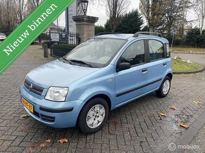 Blauw Occasion 2005 Fiat Panda Dynamic Hatchback | € 2.299 (Eerlijke prijs)