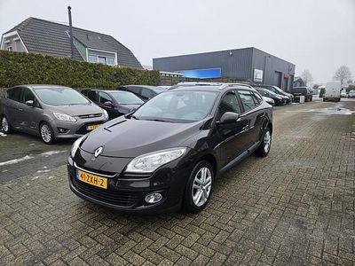 Occasion Renault Mégane GrandTour Expression 116 PK (85 kW) 2013 Bruin Stationwagen