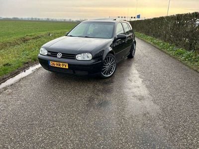 VW Golf IV