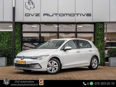 Wit Gebruikt 2021 VW Golf VIII Active Hatchback | € 21.950 (Goede deal)